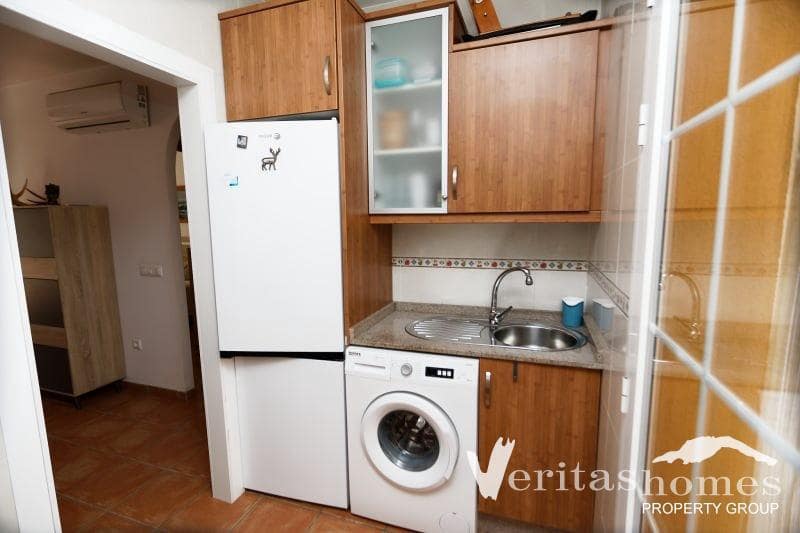 2 Zimmer Apartment zu verkaufen in Palomares mit Pool - 135.000 € (Ref: 9912299)