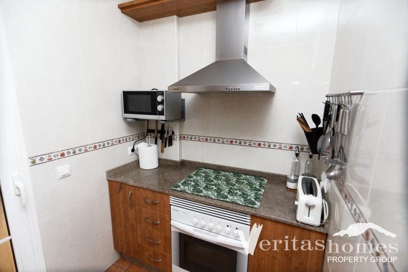 2 Zimmer Apartment zu verkaufen in Palomares mit Pool - 135.000 € (Ref: 9912299)