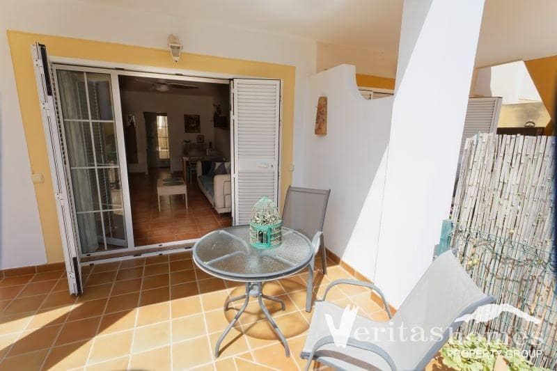 2 Zimmer Apartment zu verkaufen in Palomares mit Pool - 135.000 € (Ref: 9912299)