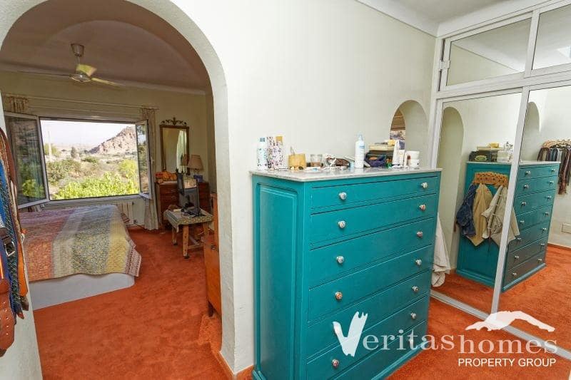 3 soveværelse Villa til salg i Mojacar med swimmingpool - € 690.000 (Ref: 9974467)