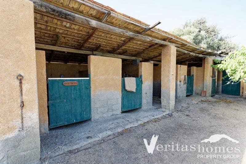 3 soveværelse Villa til salg i Mojacar med swimmingpool - € 690.000 (Ref: 9974467)
