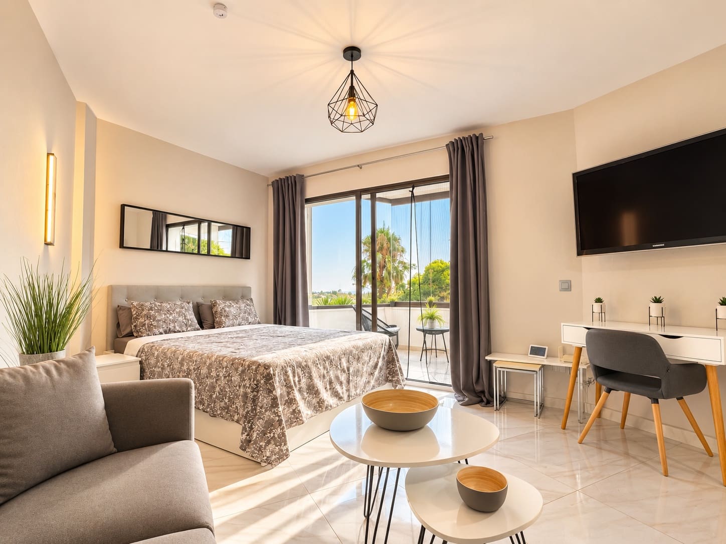 Apartment for sale in New Golden Mile with pool garage - € 225,000 (Ref: 10002582)