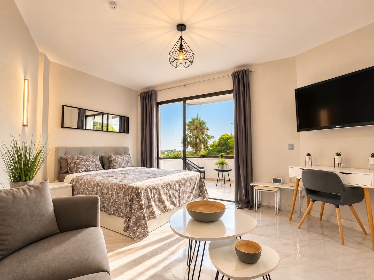 Apartment for sale in New Golden Mile with pool garage - € 225,000 (Ref: 10002582)