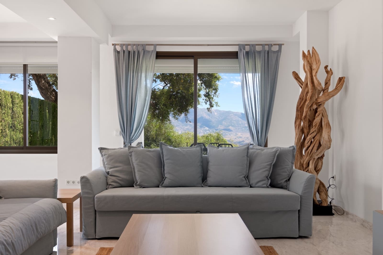 2 slaapkamer Appartement te koop in Marbella met zwembad garage - € 520.000 (Ref: 10018819)
