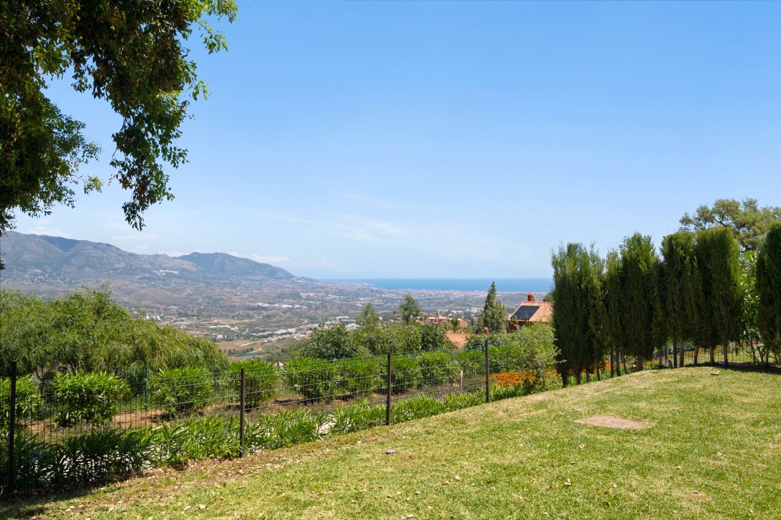 2 slaapkamer Appartement te koop in Marbella met zwembad garage - € 520.000 (Ref: 10018819)