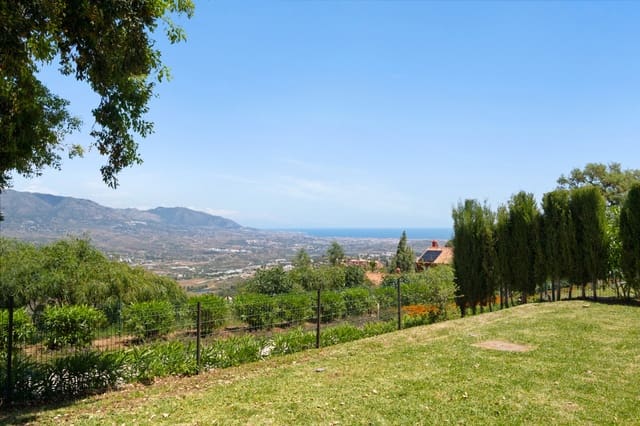 2 slaapkamer Appartement te koop in Marbella met zwembad garage - € 520.000 (Ref: 10018819)