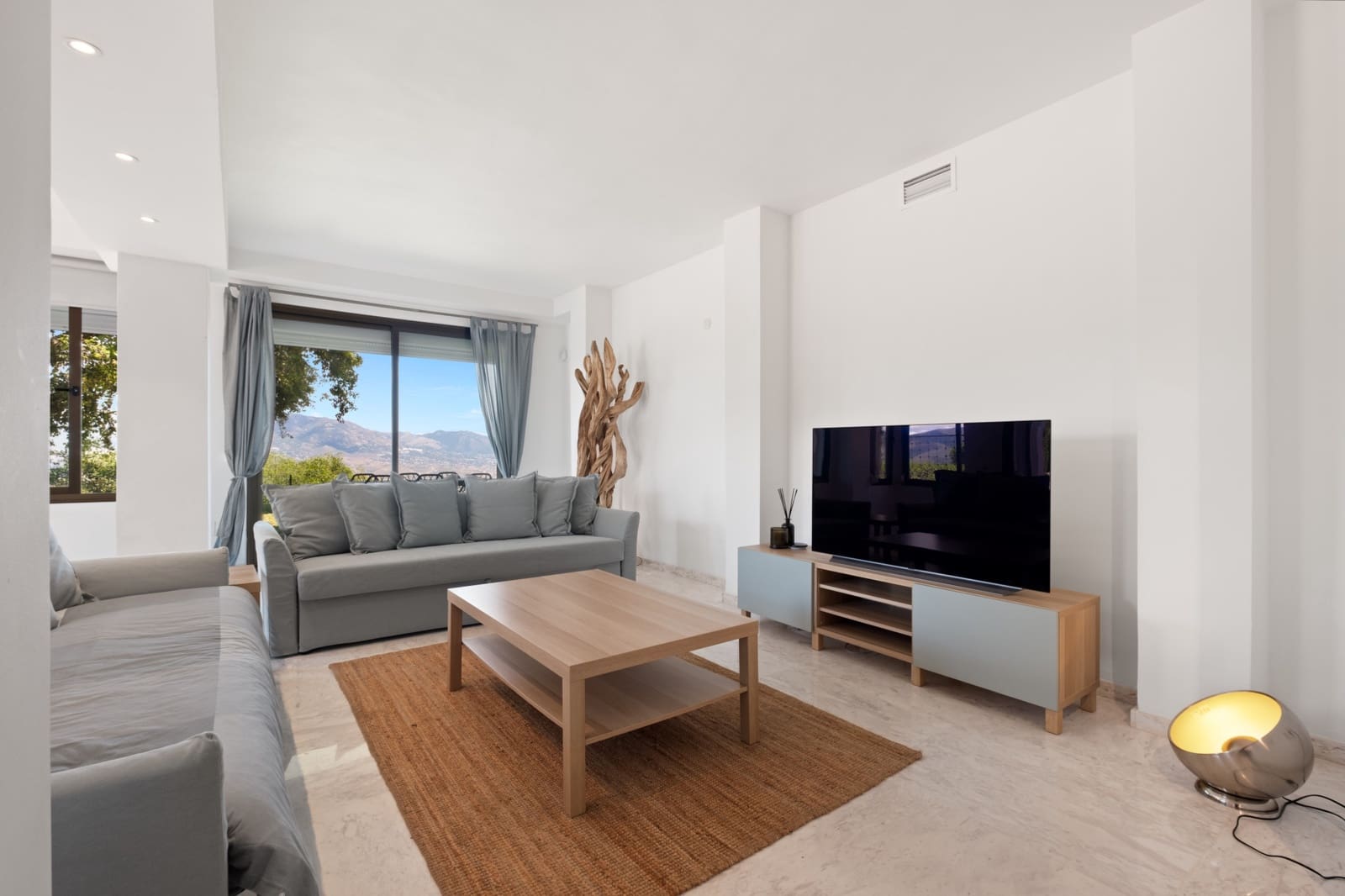 2 slaapkamer Appartement te koop in Marbella met zwembad garage - € 520.000 (Ref: 10018819)