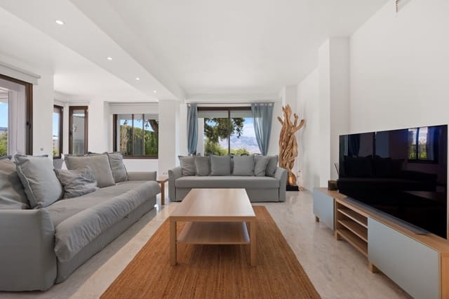 2 slaapkamer Appartement te koop in Marbella met zwembad garage - € 520.000 (Ref: 10018819)