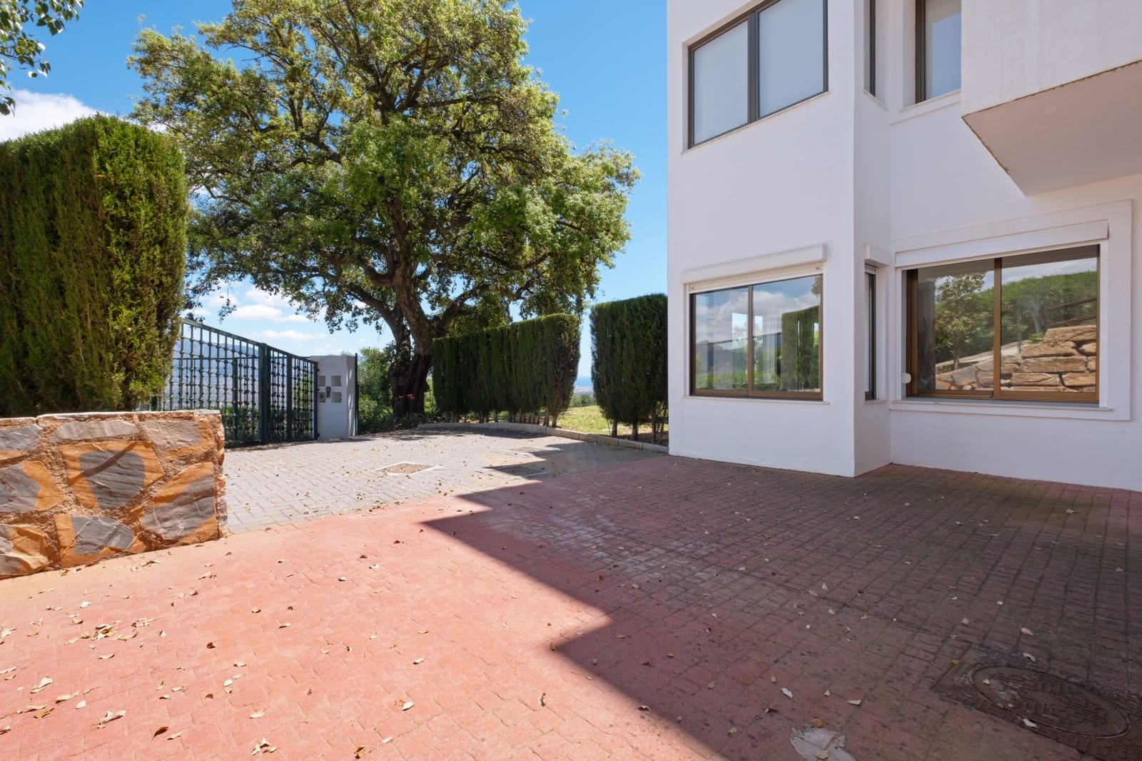 2 slaapkamer Appartement te koop in Marbella met zwembad garage - € 520.000 (Ref: 10018819)