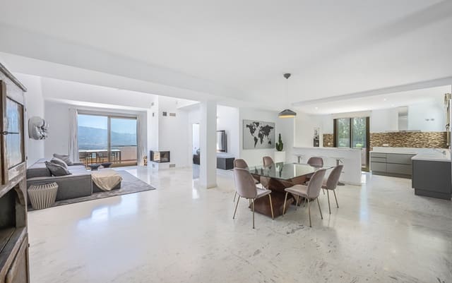 2 chambre Penthouse à vendre à Marbella avec piscine garage - 635 000 € (Ref: 10029081)