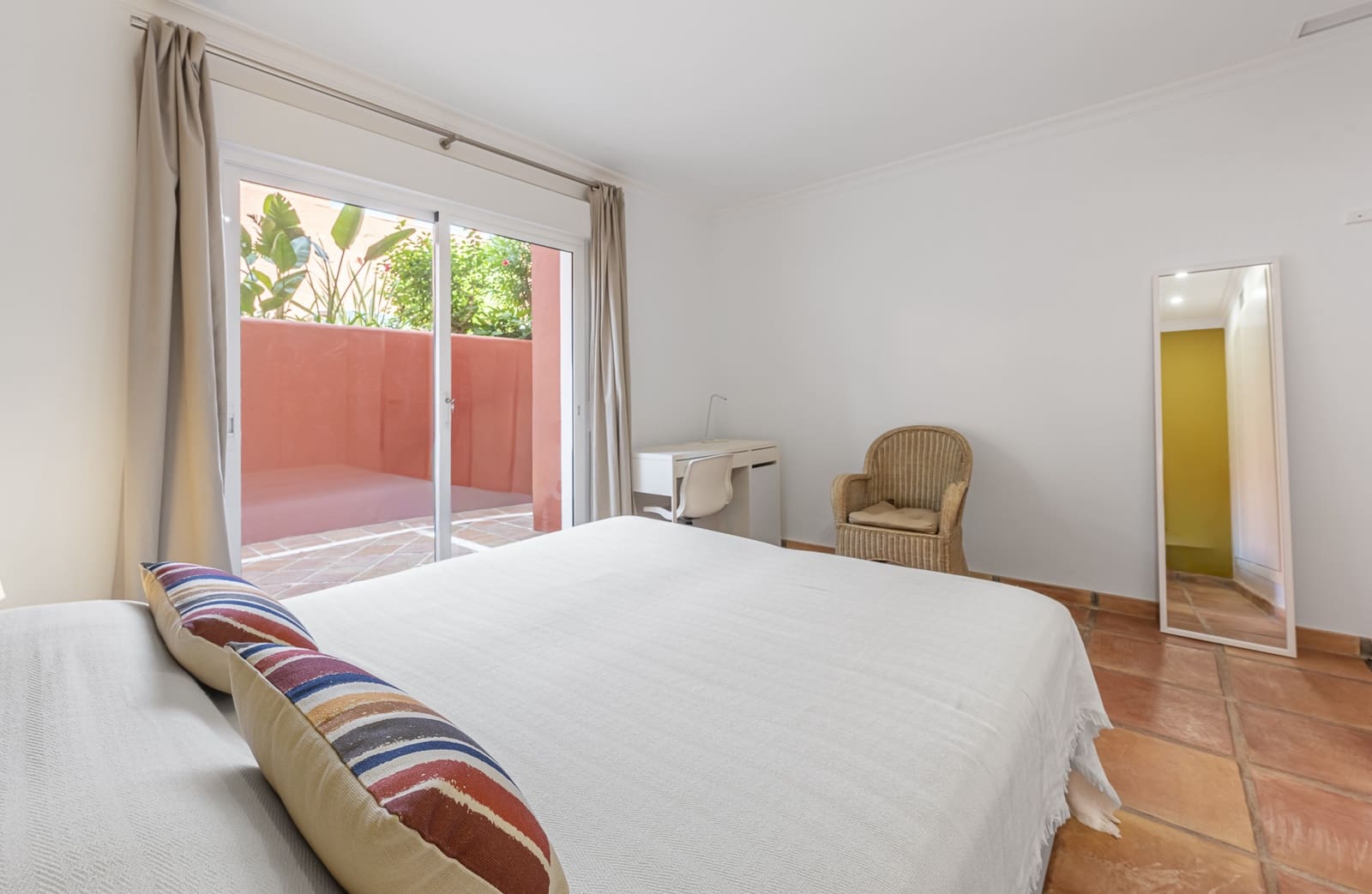 3 Zimmer Apartment zu verkaufen in Marbella mit Pool Garage - 525.000 € (Ref: 10071879)