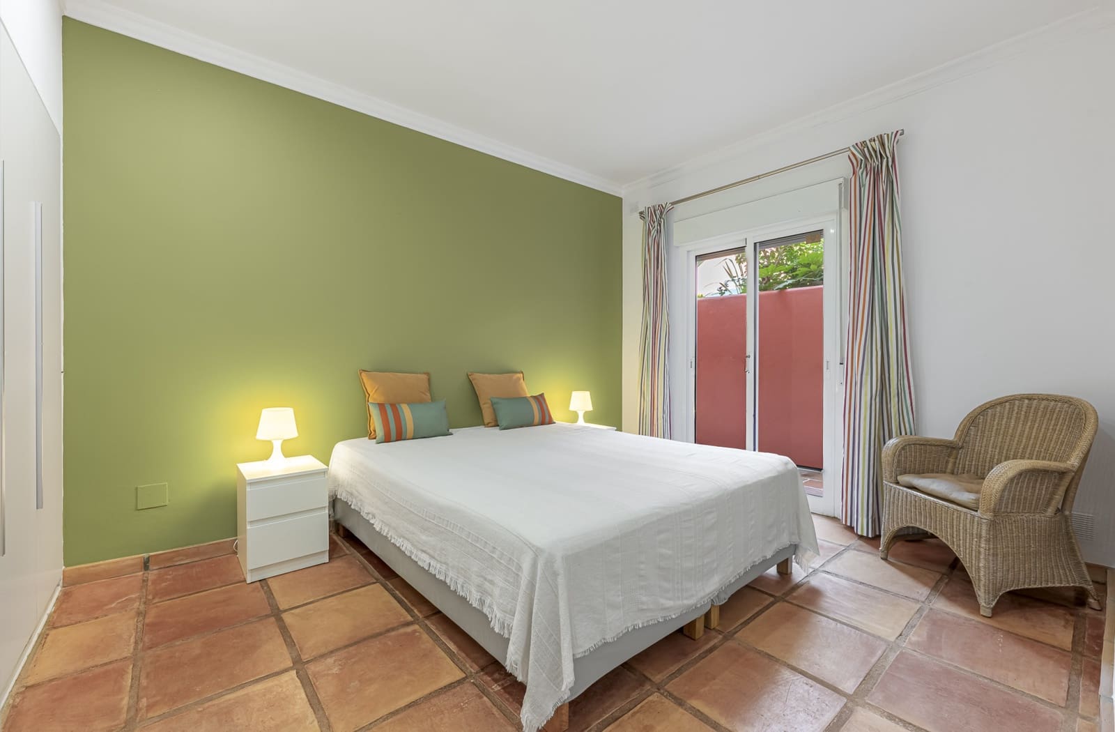 3 Zimmer Apartment zu verkaufen in Marbella mit Pool Garage - 525.000 € (Ref: 10071879)