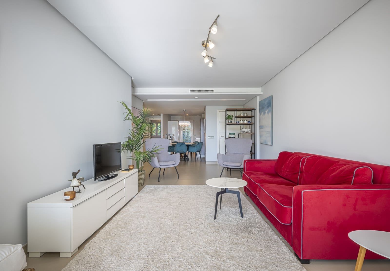 2 bedroom Apartment for sale in Marbella with pool garage - € 399,000 (Ref: 10110477)