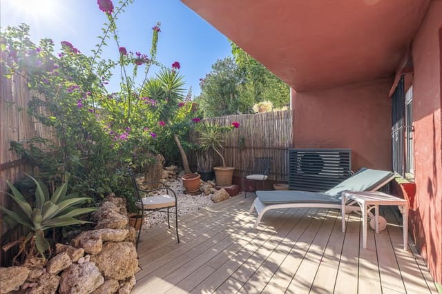 2 bedroom Townhouse for sale in Marbella with garage - € 385,000 (Ref: 10131155)