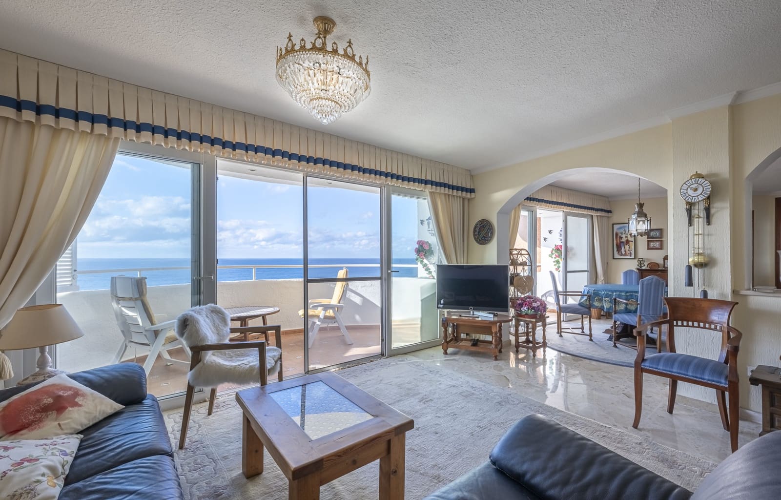 1 soveværelse Penthouse til salg i Marbella med swimmingpool garage - € 549.000 (Ref: 10173155)