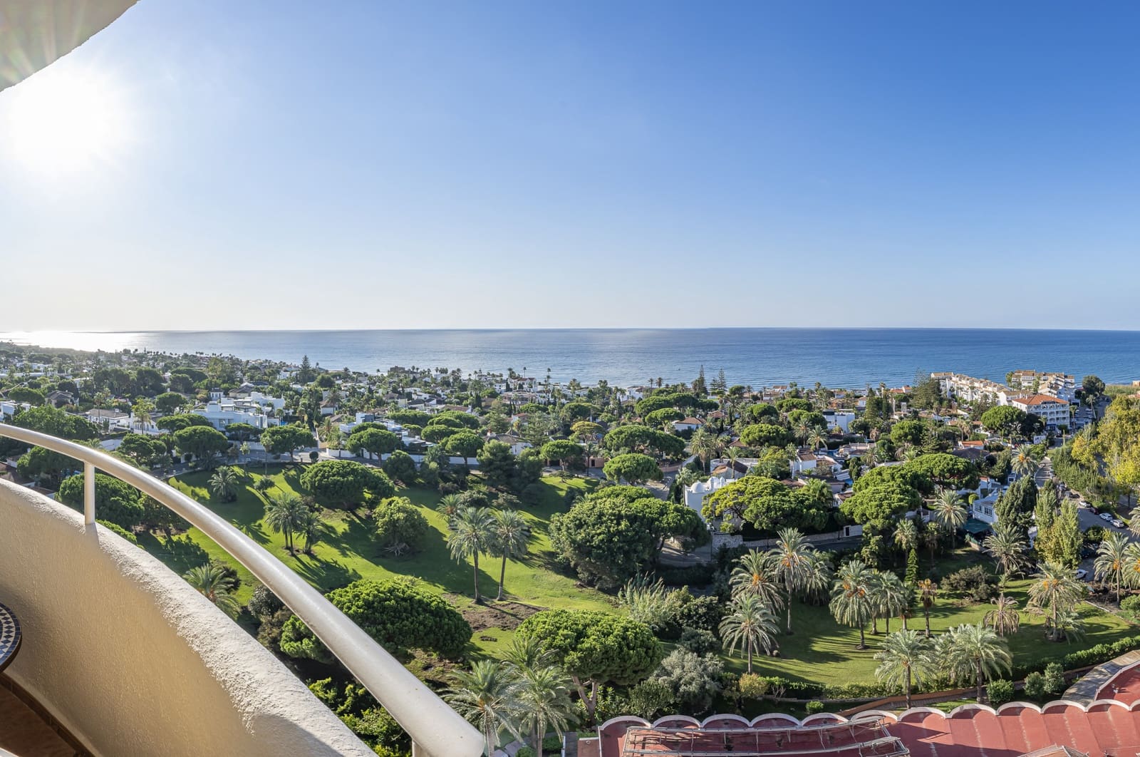 1 soveværelse Penthouse til salg i Marbella med swimmingpool garage - € 549.000 (Ref: 10173155)