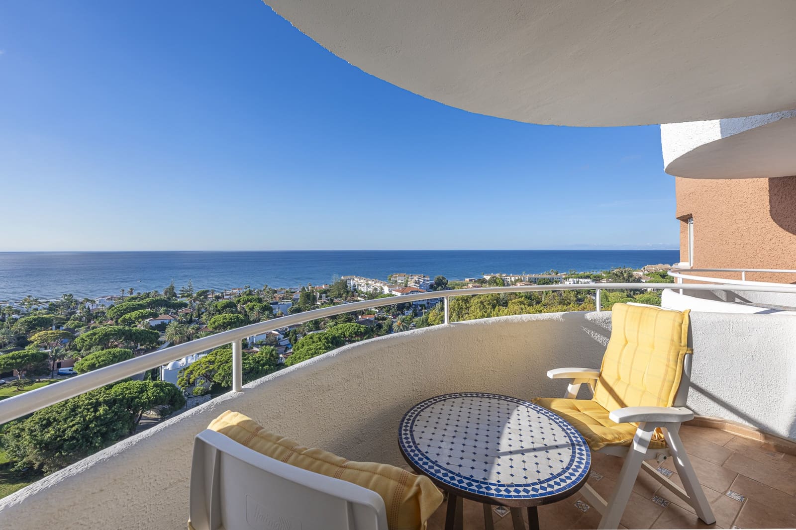 1 soveværelse Penthouse til salg i Marbella med swimmingpool garage - € 549.000 (Ref: 10173155)