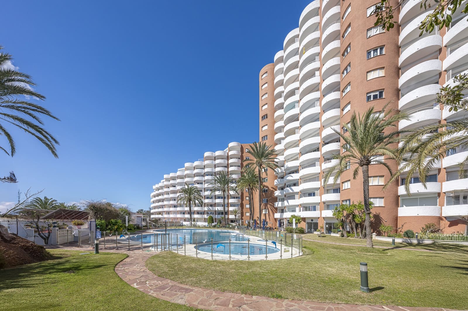 1 soveværelse Penthouse til salg i Marbella med swimmingpool garage - € 549.000 (Ref: 10173155)