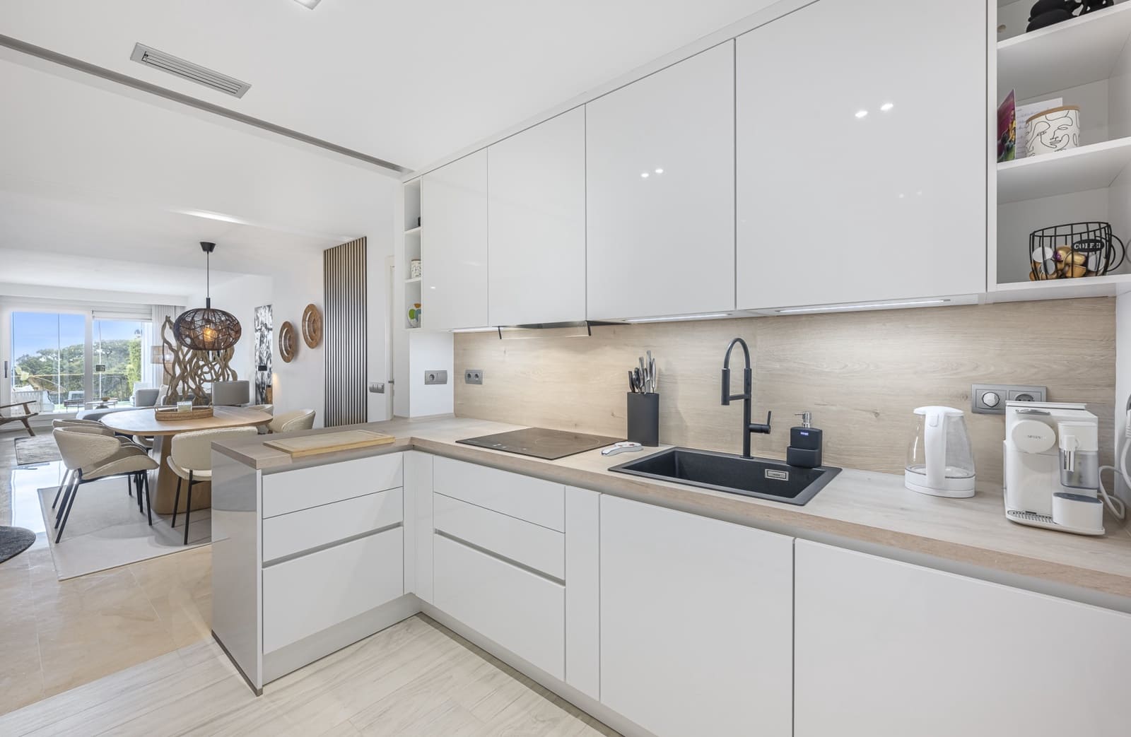 2 chambre Appartement à vendre à Marbella avec piscine garage - 419 000 € (Ref: 10174346)