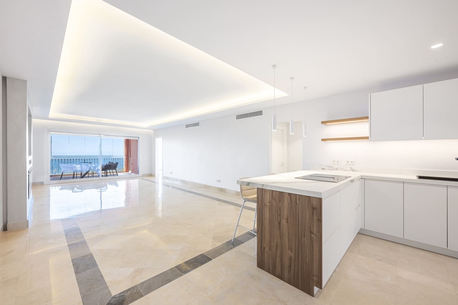 2 sovrum Lägenhet till salu i Marbella med pool garage - 695 000 € (Ref: 10174929)