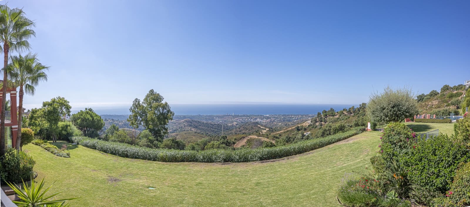 2 soverom Leilighet til salgs i Marbella med svømmebasseng garasje - € 695 000 (Ref: 10174930)