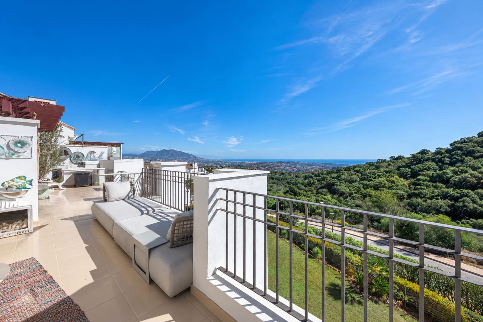 2 soveværelse Penthouse til salg i Marbella med swimmingpool garage - € 695.000 (Ref: 10184092)