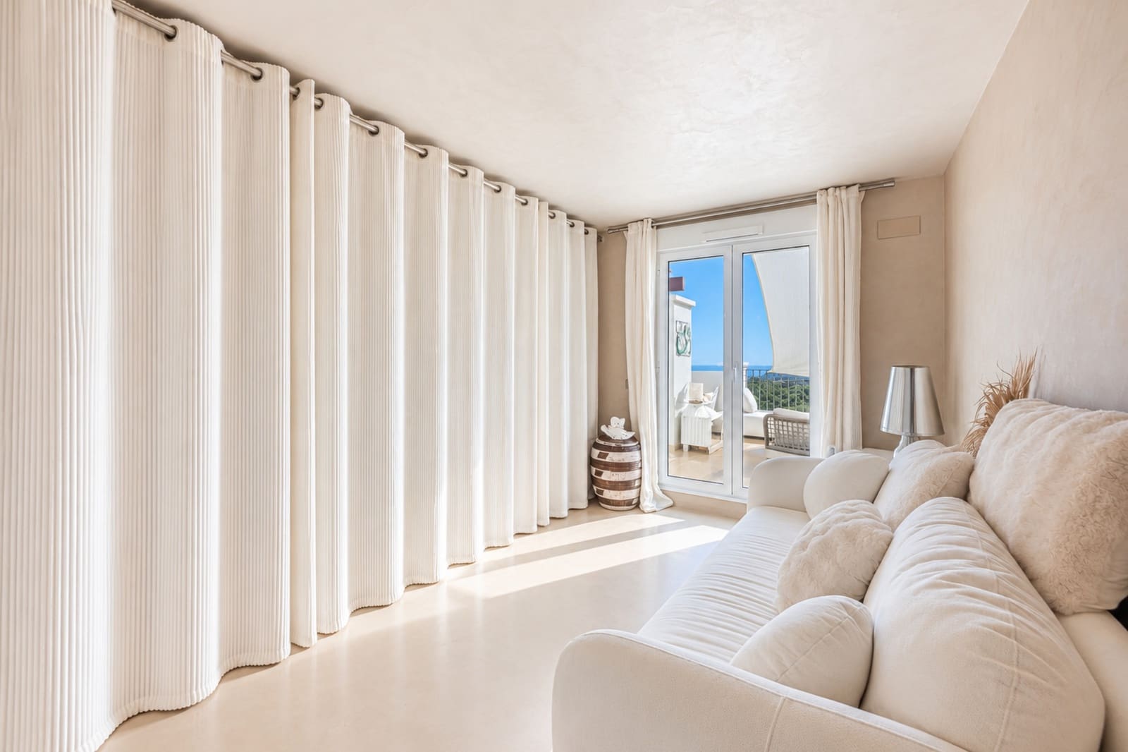2 soveværelse Penthouse til salg i Marbella med swimmingpool garage - € 695.000 (Ref: 10184092)