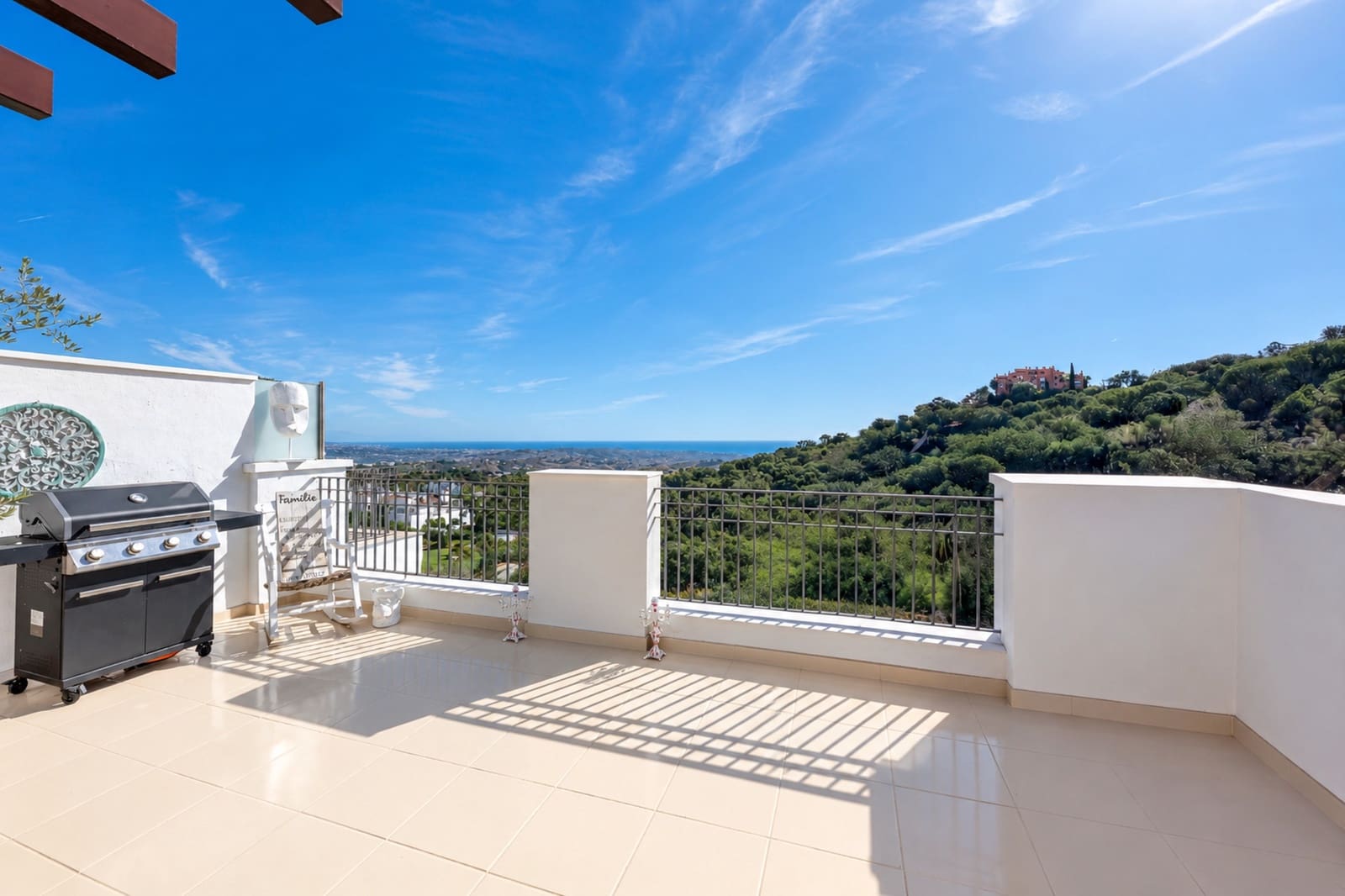 2 soveværelse Penthouse til salg i Marbella med swimmingpool garage - € 695.000 (Ref: 10184092)