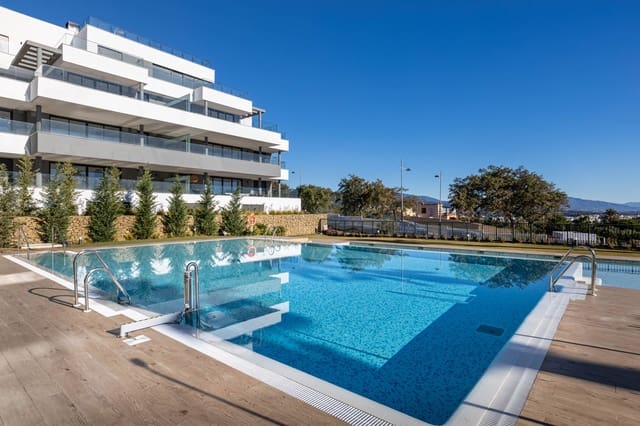 2 bedroom Apartment for sale in Estepona with pool garage - € 660,000 (Ref: 6711911)