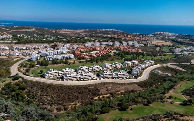 3 chambre Appartement à vendre à Casares avec piscine garage - 365 000 € (Ref: 8467672)
