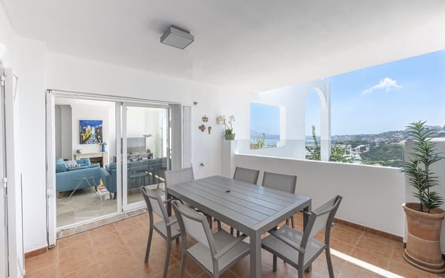 3 chambre Appartement à vendre à Marbella avec piscine garage - 459 000 € (Ref: 9265693)