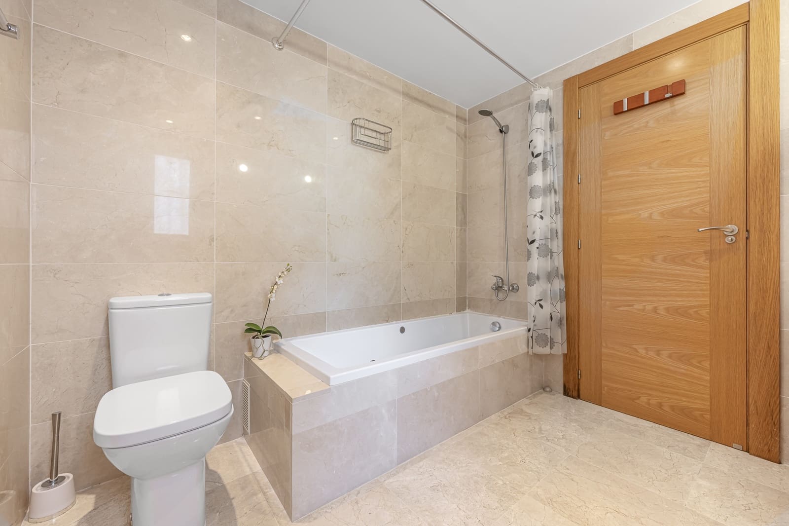 3 sypialnia Apartament na sprzedaż w Marbella z basenem garażem - 459 000 € (Ref: 9265693)