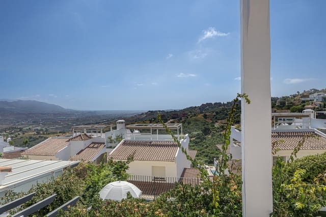 3 chambre Appartement à vendre à Marbella avec piscine garage - 459 000 € (Ref: 9265693)