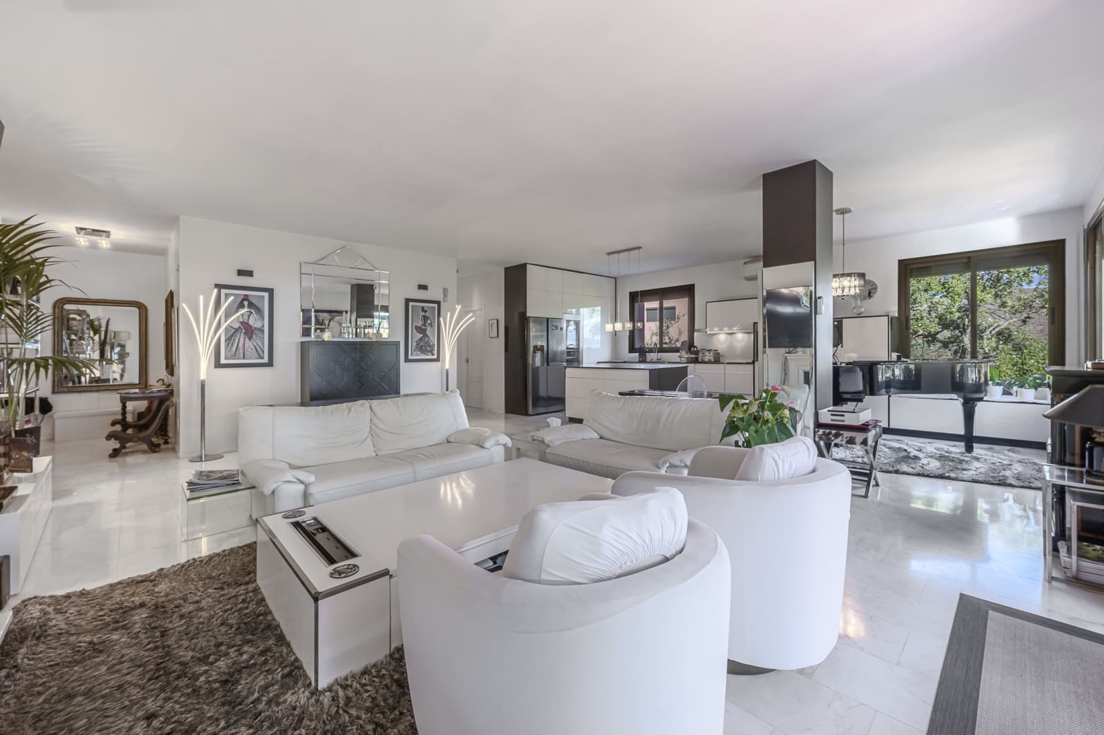 3 bedroom Apartment for sale in Marbella with pool garage - € 549,000 (Ref: 9346664)