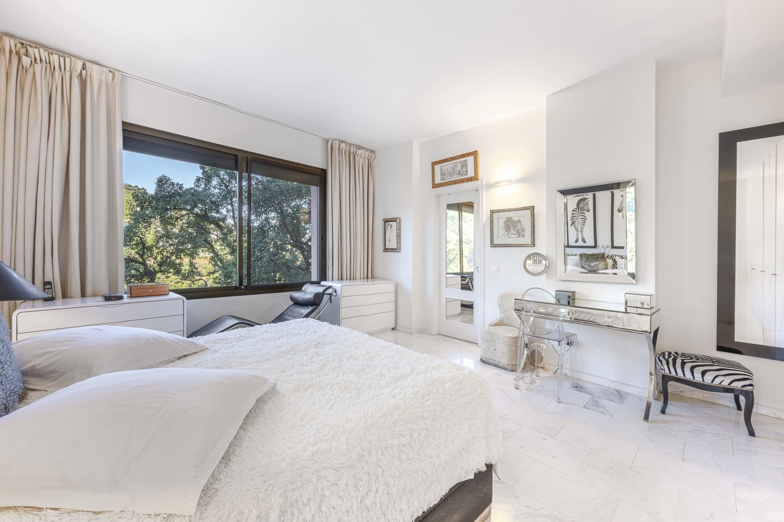 3 bedroom Apartment for sale in Marbella with pool garage - € 549,000 (Ref: 9346664)