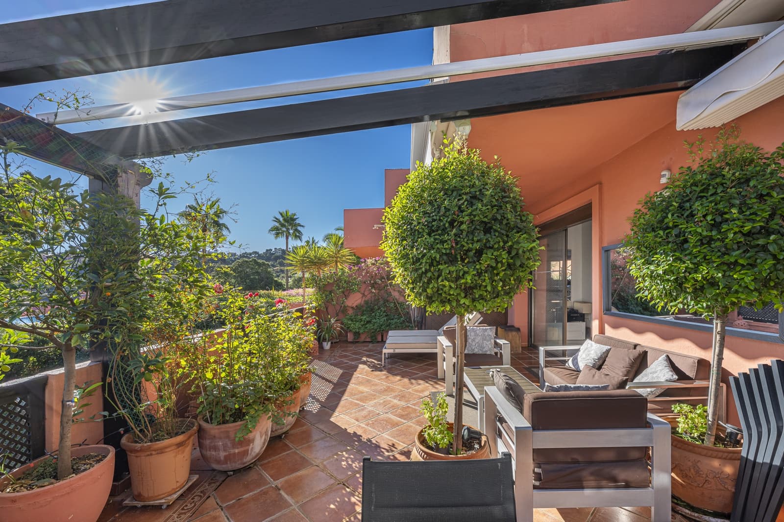 3 bedroom Apartment for sale in Marbella with pool garage - € 549,000 (Ref: 9346664)