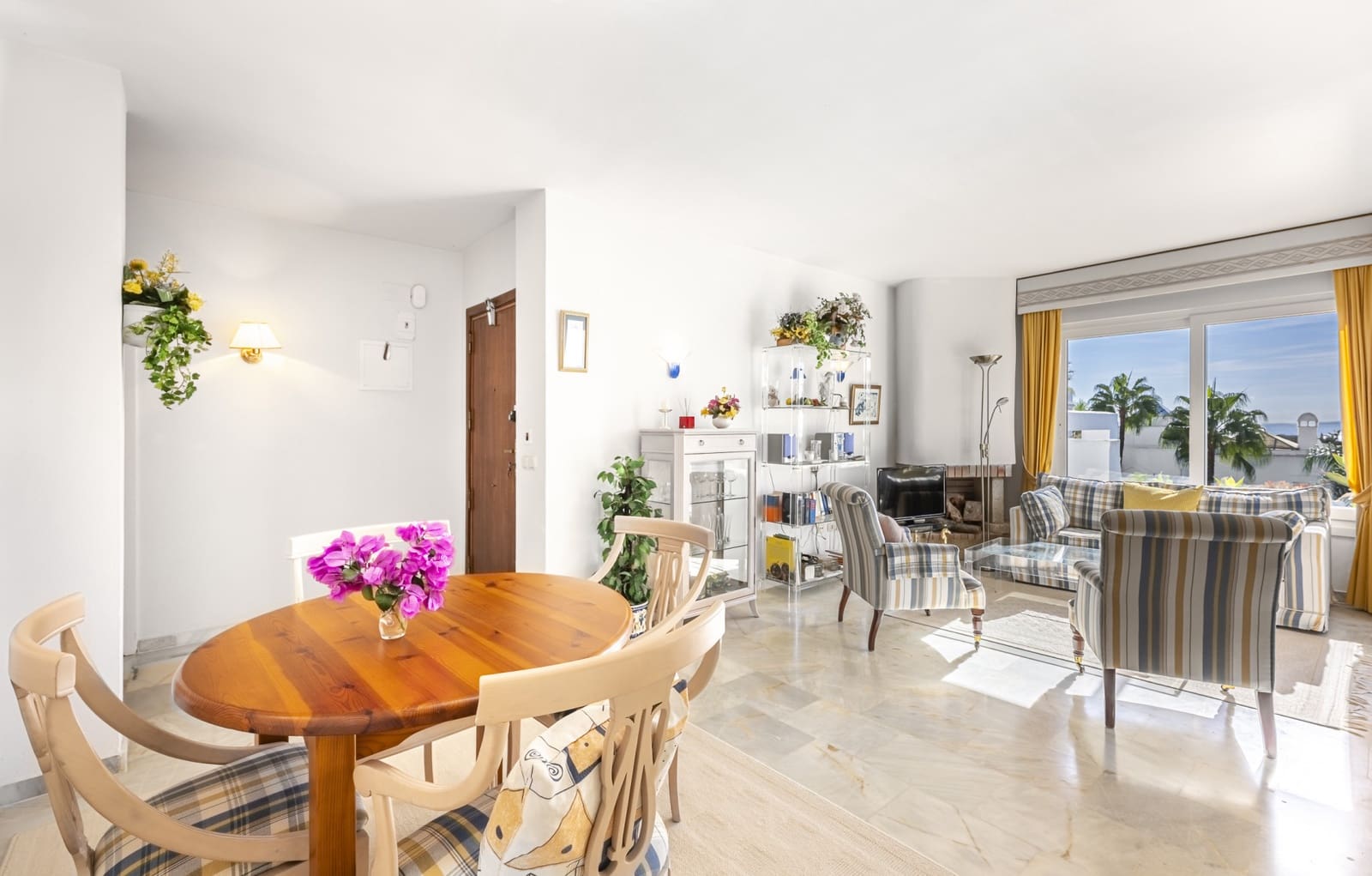 2 quarto Penthouse para venda em Marbella com piscina garagem - 309 000 € (Ref: 9371572)