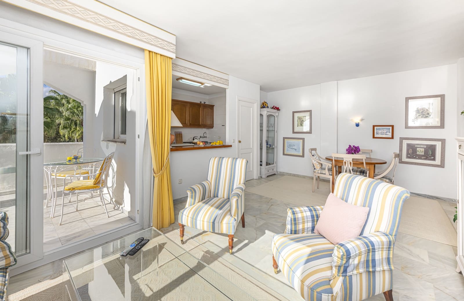 2 quarto Penthouse para venda em Marbella com piscina garagem - 309 000 € (Ref: 9371572)