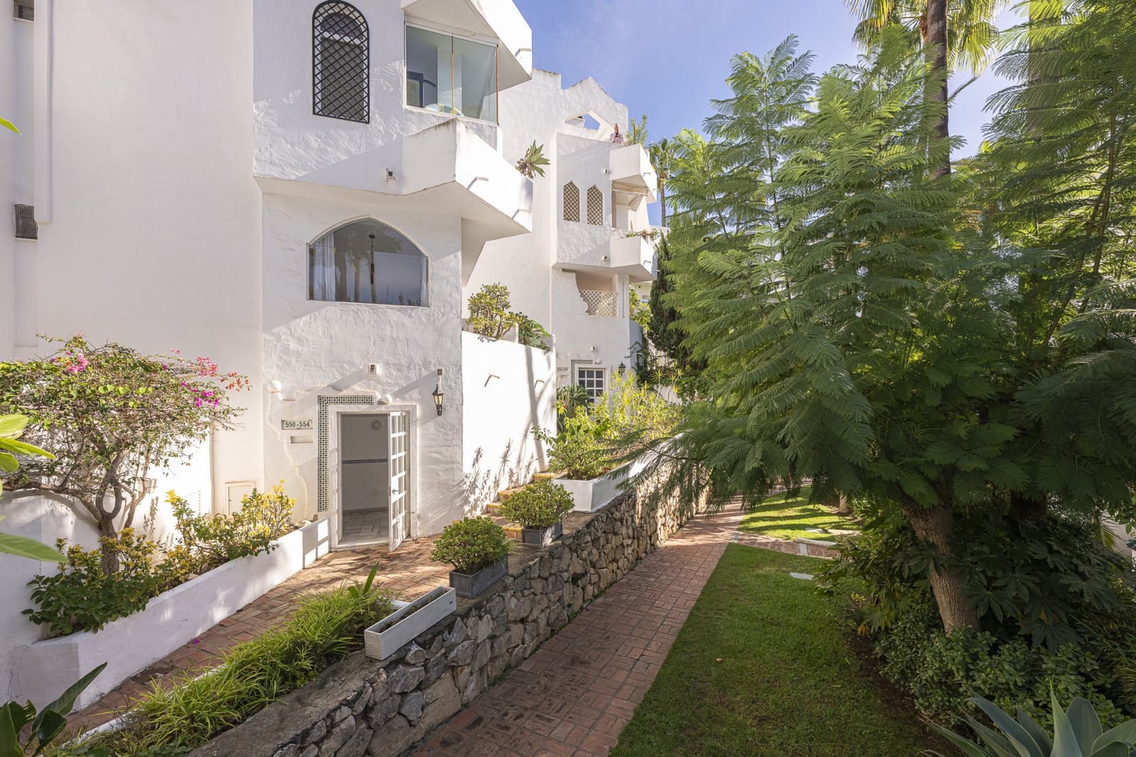 2 quarto Penthouse para venda em Marbella com piscina garagem - 309 000 € (Ref: 9371572)