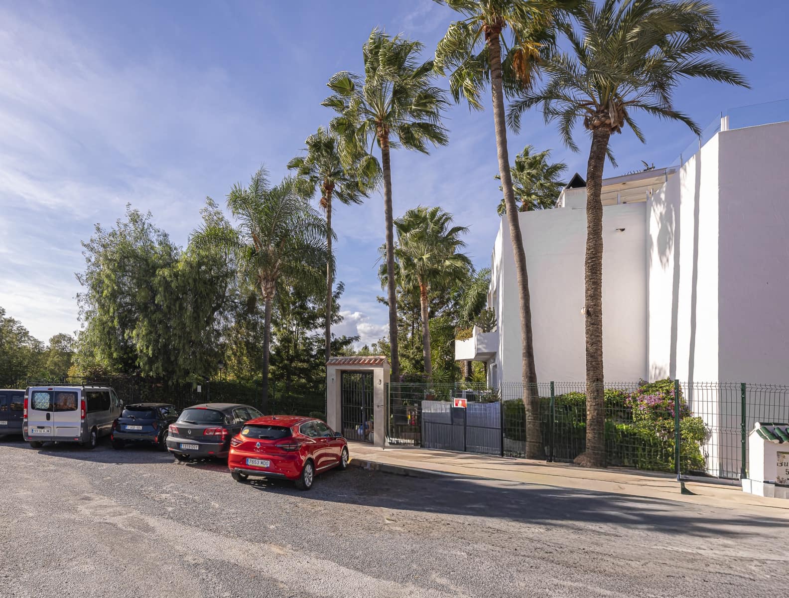 2 quarto Penthouse para venda em Marbella com piscina garagem - 309 000 € (Ref: 9371572)