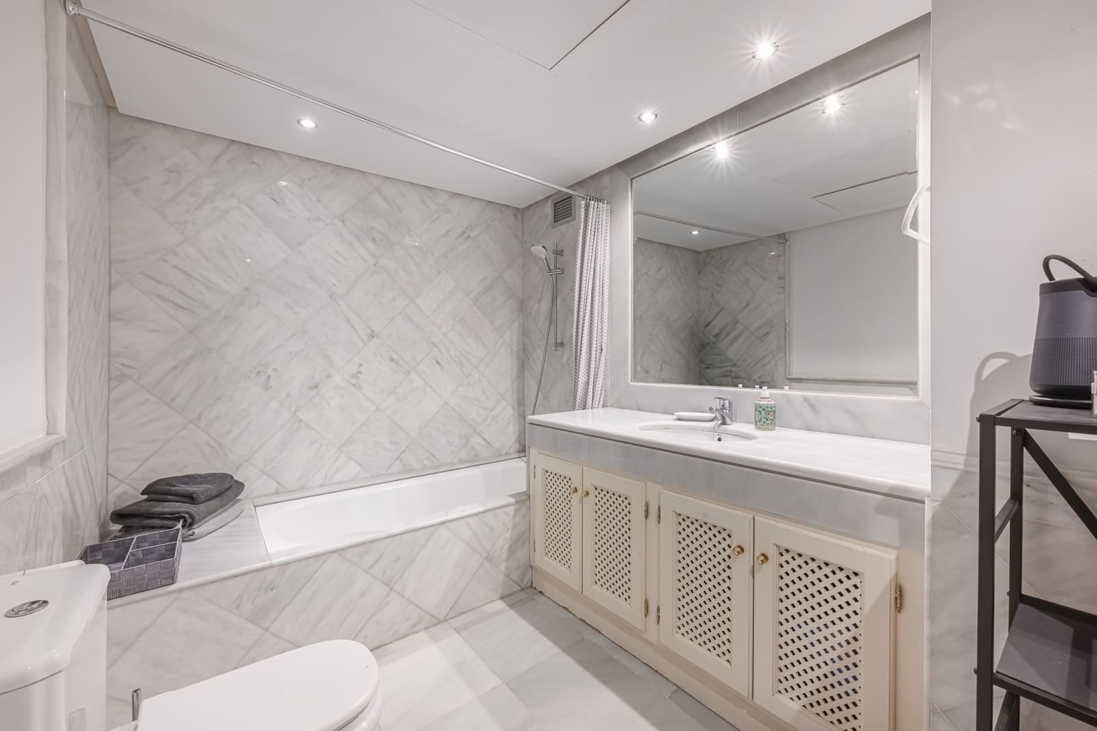 2 chambre Penthouse à vendre à Marbella avec piscine garage - 540 000 € (Ref: 9410385)