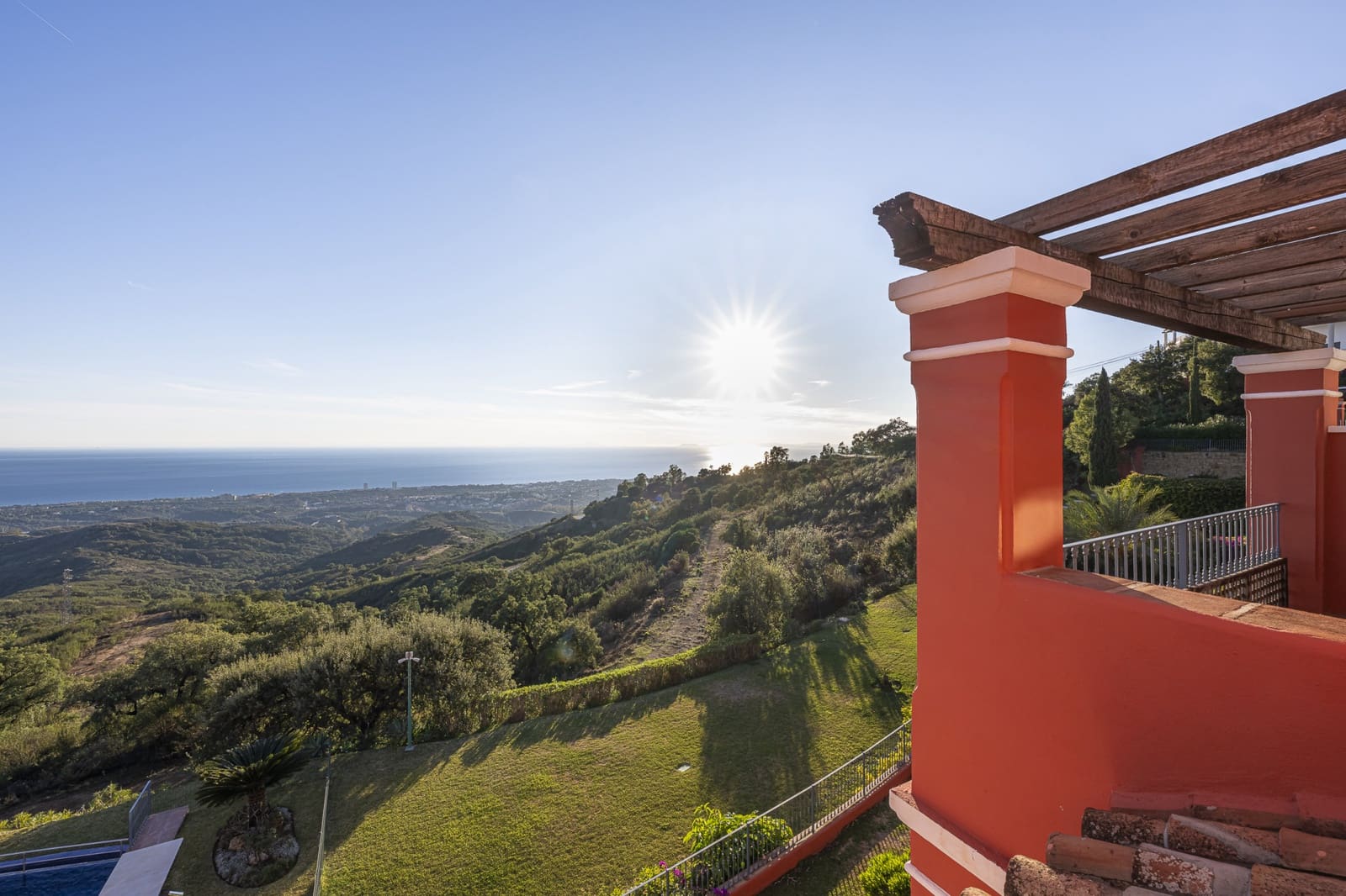 2 chambre Penthouse à vendre à Marbella avec piscine garage - 540 000 € (Ref: 9410385)