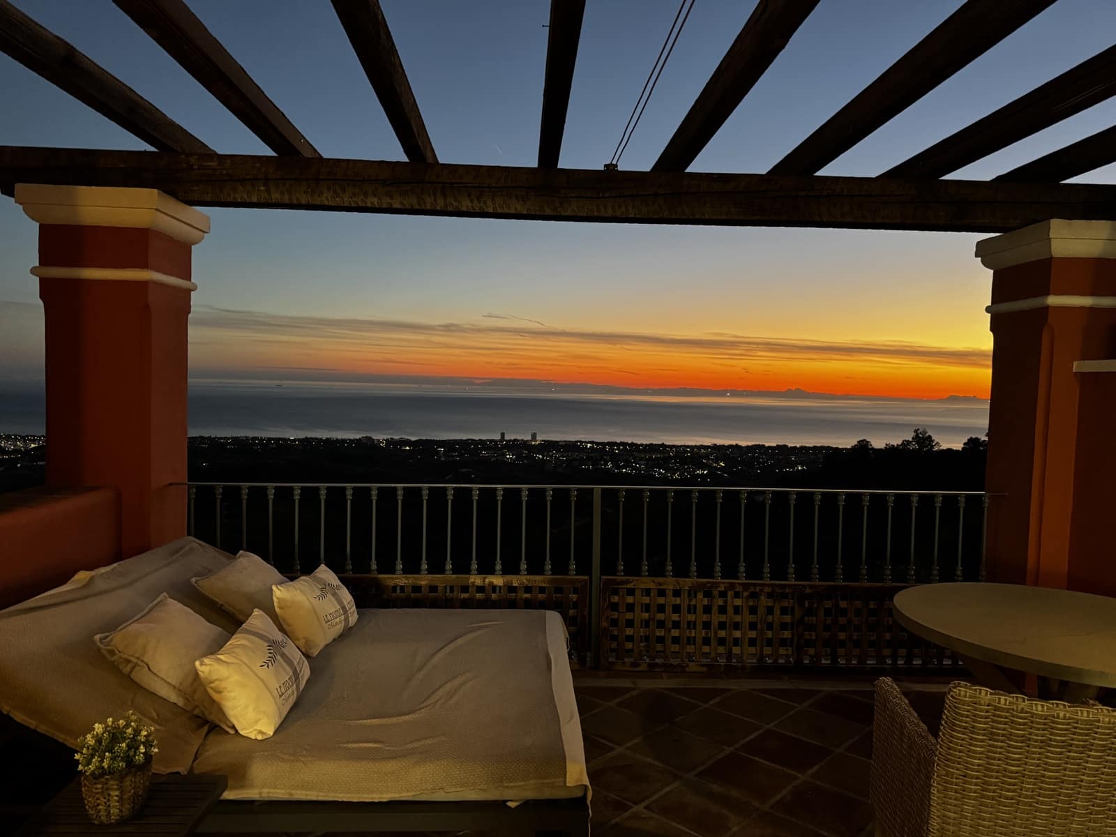 2 chambre Penthouse à vendre à Marbella avec piscine garage - 540 000 € (Ref: 9410385)