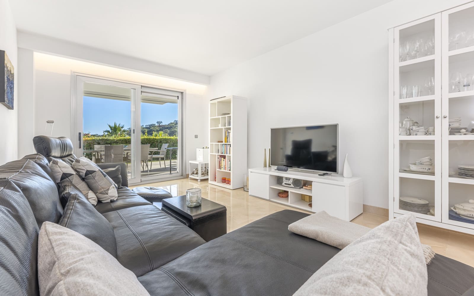 3 Zimmer Apartment zu verkaufen in Marbella mit Pool Garage - 425.000 € (Ref: 9443052)