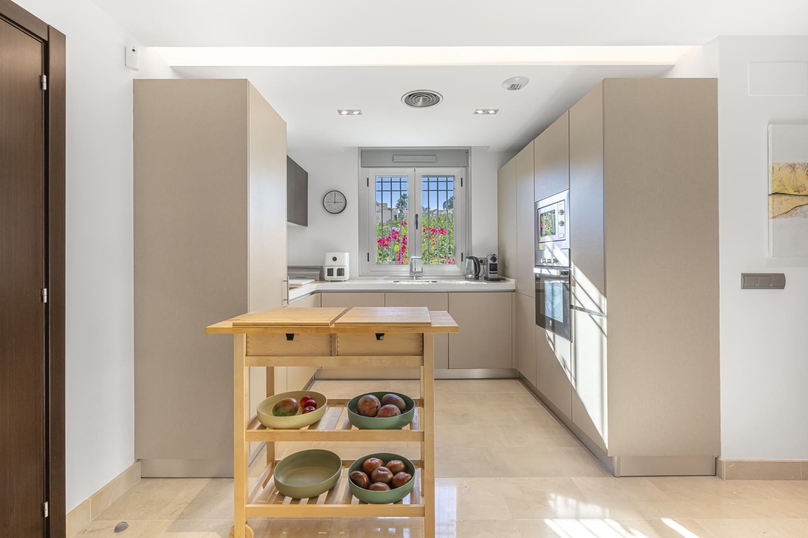 3 Zimmer Apartment zu verkaufen in Marbella mit Pool Garage - 425.000 € (Ref: 9443052)