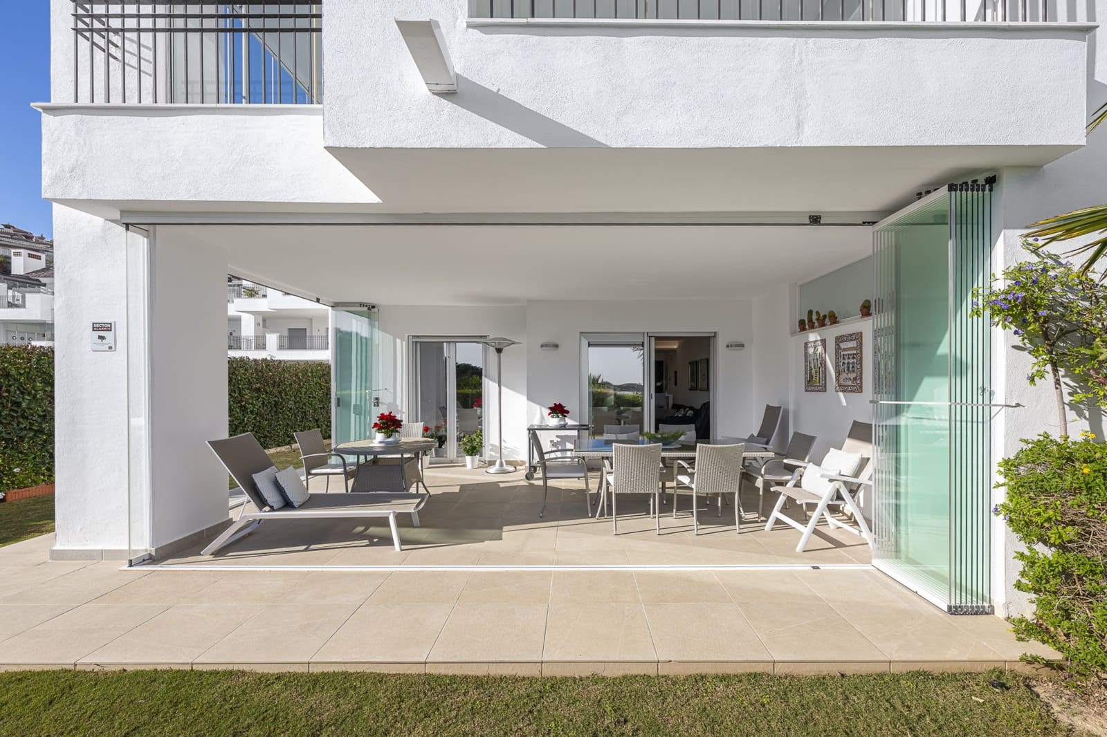 3 Zimmer Apartment zu verkaufen in Marbella mit Pool Garage - 425.000 € (Ref: 9443052)