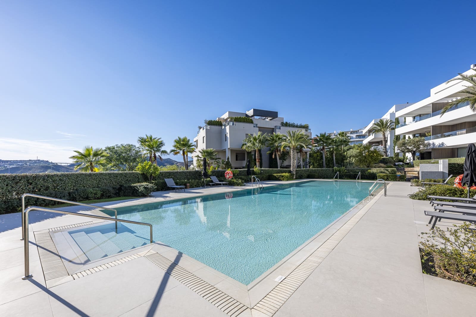 3 soverom Leilighet til salgs i Benahavis med svømmebasseng garasje - € 869 000 (Ref: 9448602)