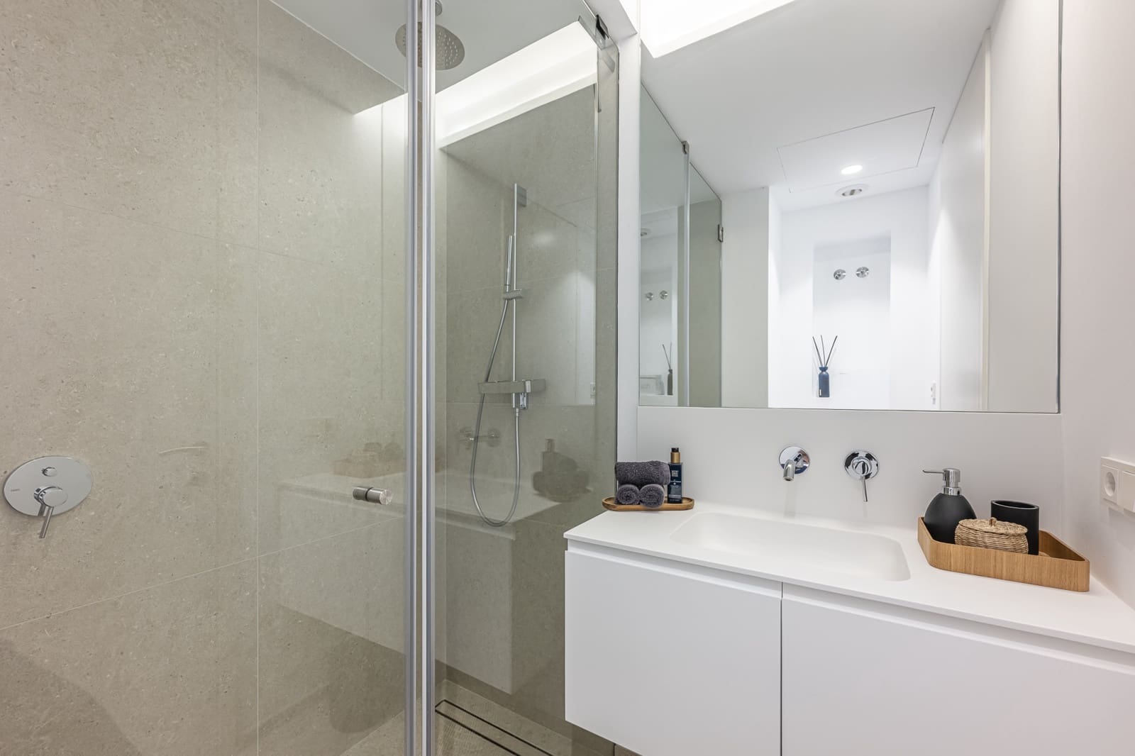 3 Zimmer Apartment zu verkaufen in Marbella mit Pool Garage - 869.000 € (Ref: 9450070)