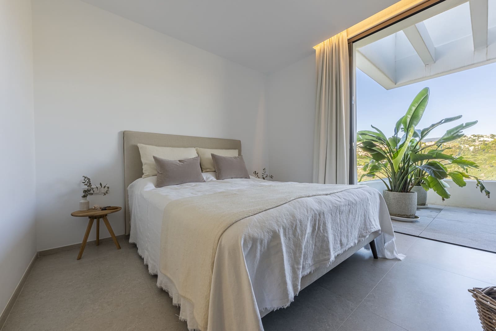 3 Zimmer Apartment zu verkaufen in Marbella mit Pool Garage - 869.000 € (Ref: 9450070)