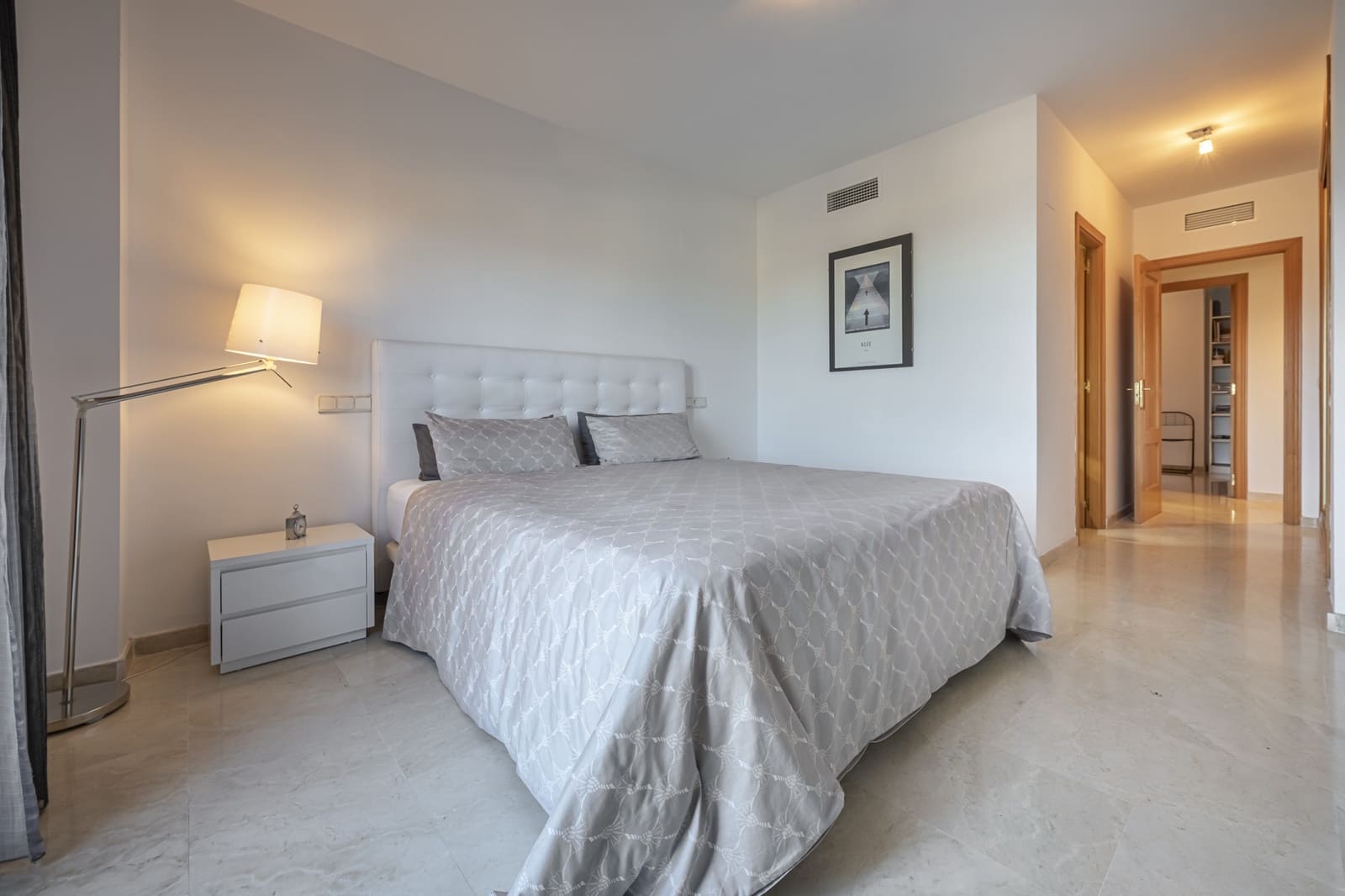 2 slaapkamer Penthouse te koop in Marbella met zwembad garage - € 355.000 (Ref: 9540584)